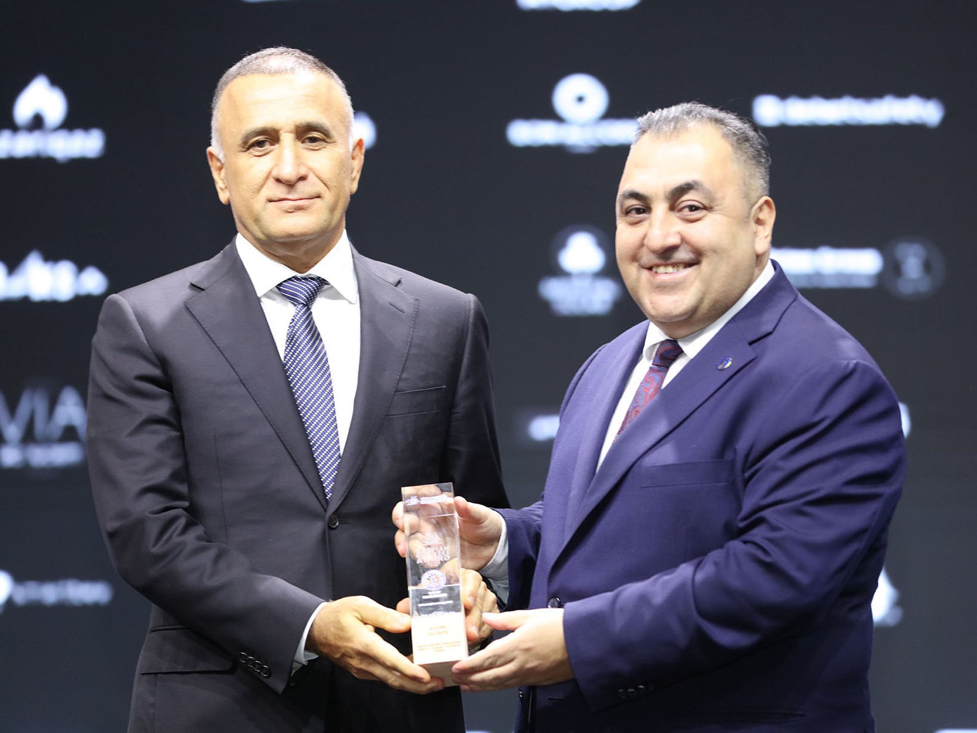 Aydın Talıbova 11-ci Beynəlxalq “Caspian Business Award 2024” mükafatı təqdim olunub