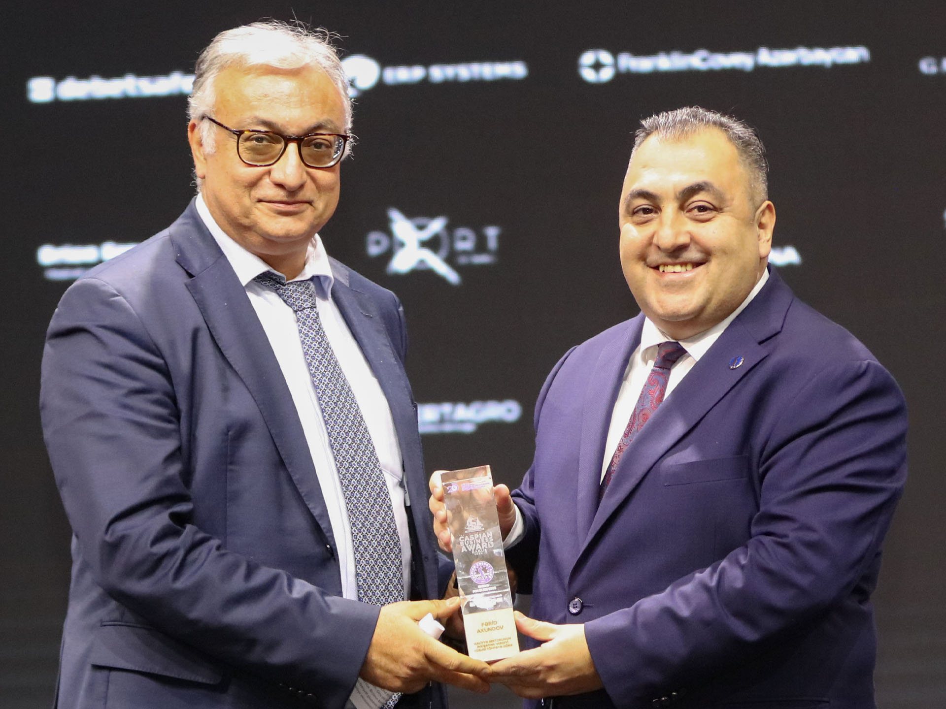 Fərid Axundova 11-ci Beynəlxalq “Caspian Business Award 2024” mükafatı təqdim olunub