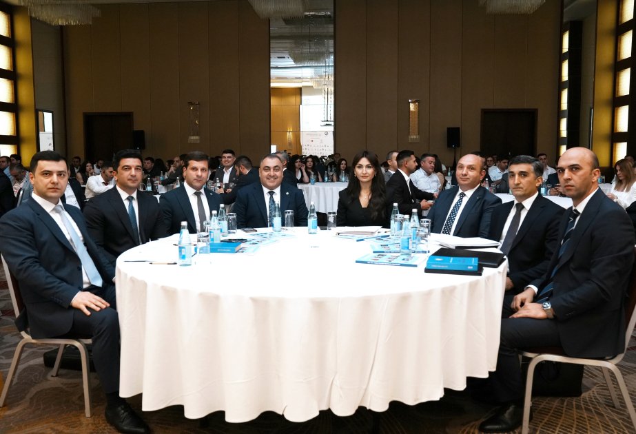 DVX-nin rəis müavini Milli Biznesin İnkişafı Forumunun xüsusi sessiyasında iştirak edib